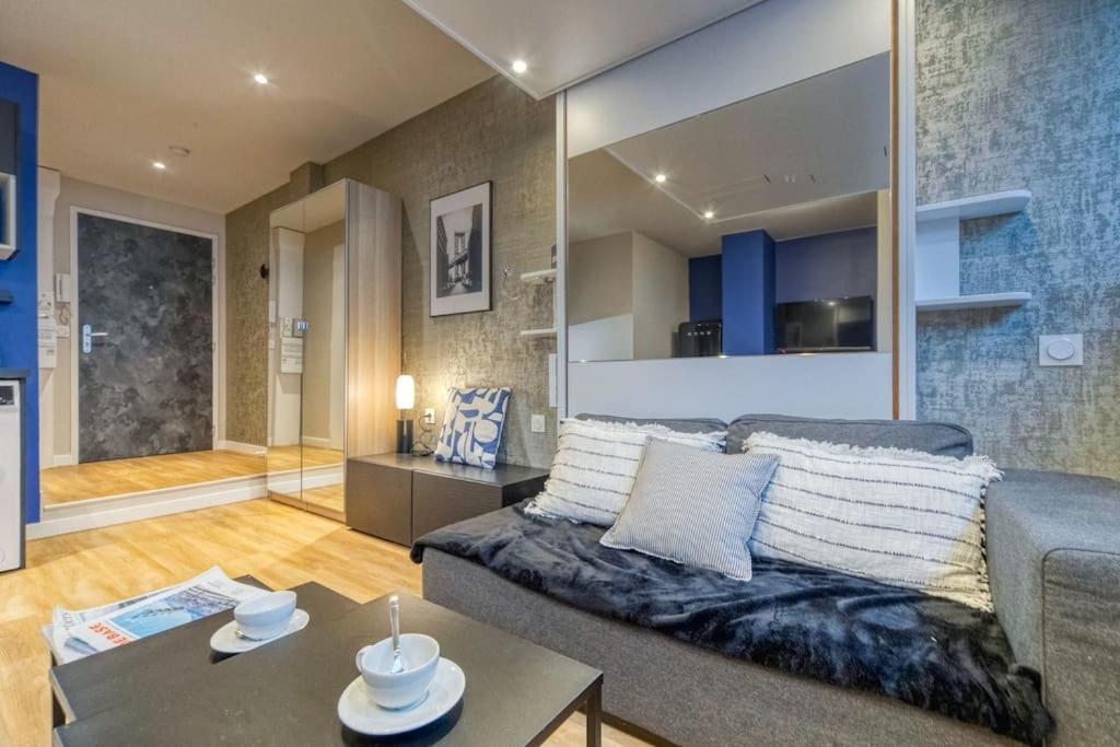 R'apparts Luxury 10 Apartment